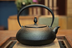 南部鉄器 鉄瓶 平丸糸目 1.2L