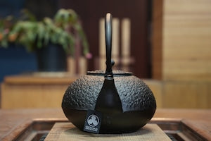 南部鉄器 鉄瓶 梅丸子 1.2L