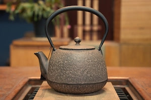 南部鉄器 鉄瓶 宝珠馬 ひさご色 1.5L