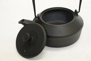 南部鉄器 鉄瓶 松風 MATSUKAZE 1L