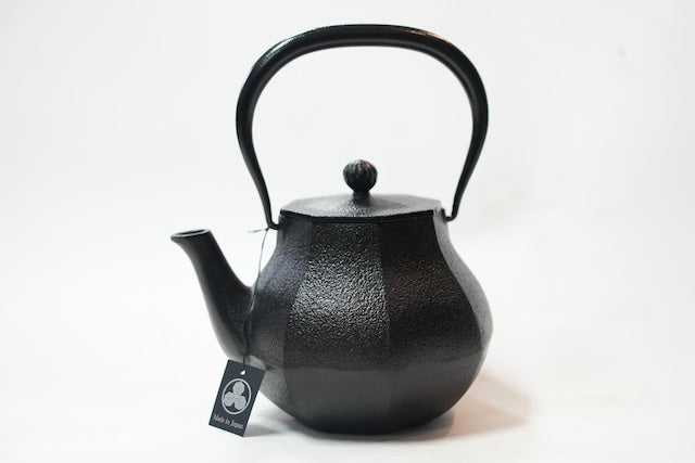 南部鉄器 鉄瓶 みやび 黒 1L