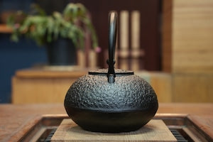 南部鉄器 鉄瓶 梅丸子 1.2L