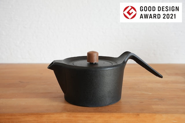 南部鉄器 鉄瓶 スワローポット 0.6L 【グッドデザイン賞2021受賞作品】