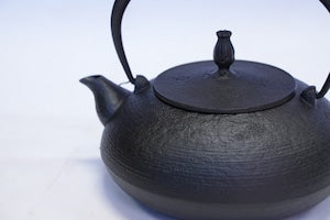 南部鉄器 鉄瓶 平丸糸目 1.2L